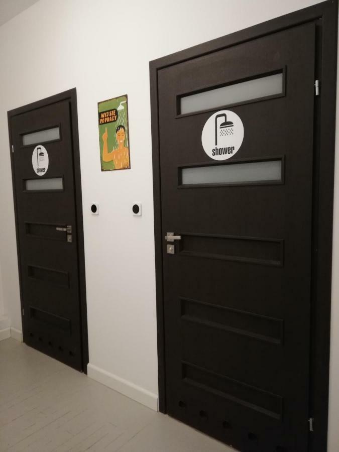 Sport Hostel Chodakowska Warszawa Exteriör bild